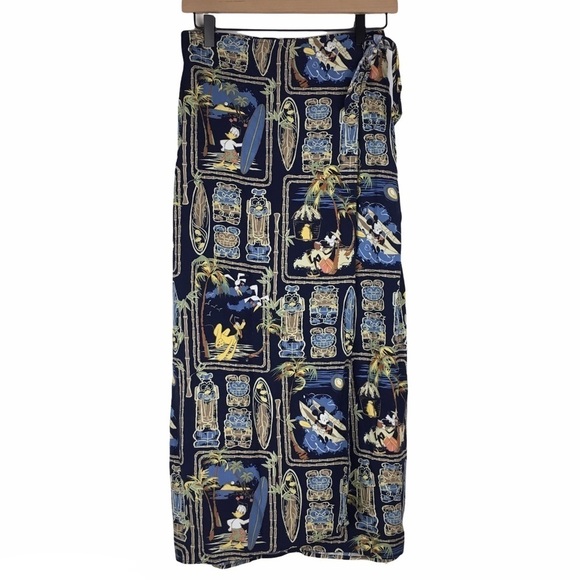 DISNEY Store Skirt Hawaiian Luau Mickey Mouse Goofy Donald Pluto Tropical Small - Picture 9 of 9